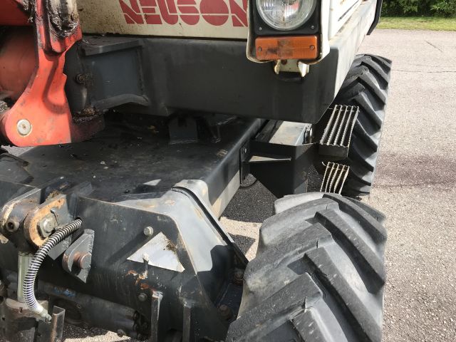 591263-8 Neuson 3800 WD SLR wheeled excavator with implements