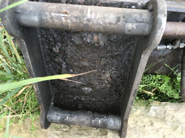 591263-26 Neuson 3800 WD SLR wheeled excavator with implements