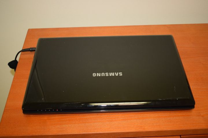 591341-5 Samsung R620 laptop NR 11