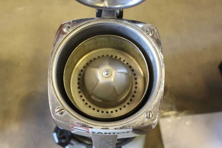 588833-4 Juice centrifuge, Santos 10CC (2004)