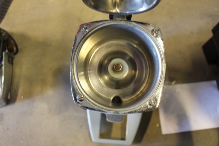 588833-6 Juice centrifuge, Santos 10CC (2004)
