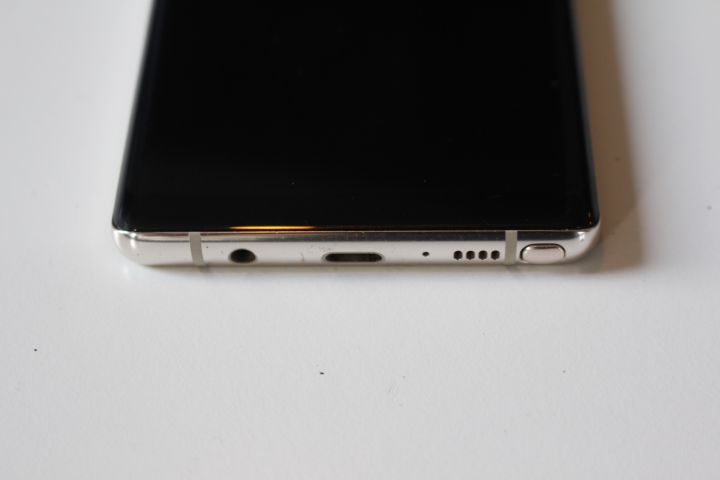 437644-4 Samsung Galaxy Note8 Maple Gold