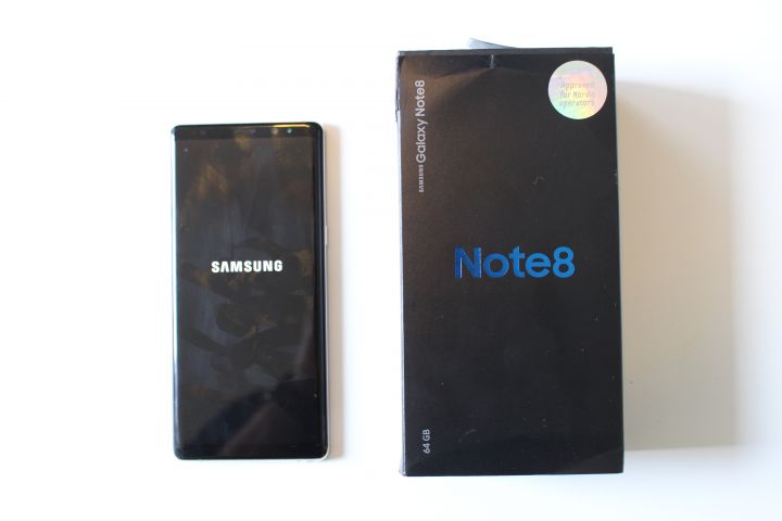 437644-2 Samsung Galaxy Note8 Maple Gold