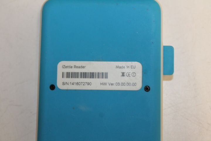 437639-4 iZettle Card Reader with dock and accessories