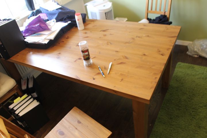 588771-13 Kontorsmöbler: skrivbord, kontorsstolar, bokhyllor m.m.