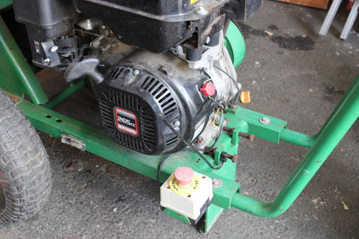 591574-6 Flishugg Wekla Wood Chipper Professional 800