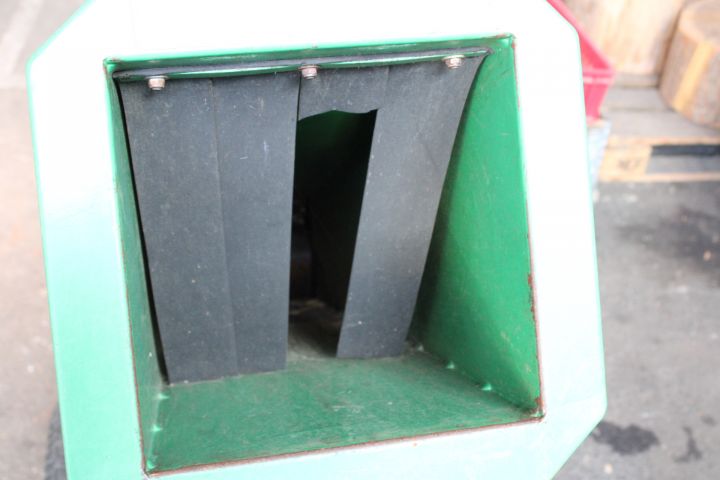 591574-7 Flishugg Wekla Wood Chipper Professional 800