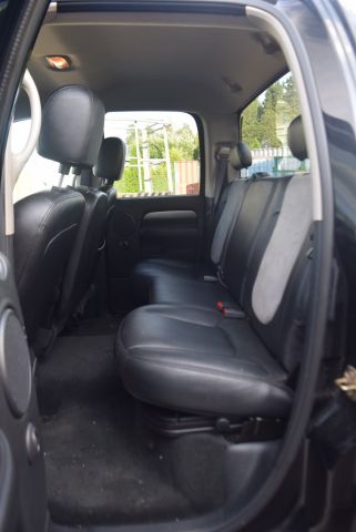 591679-23 Dodge Ram 2500 Heavy Duty 4x4 5.9L Cummins diesel 305 hp (14500 miles) -2004