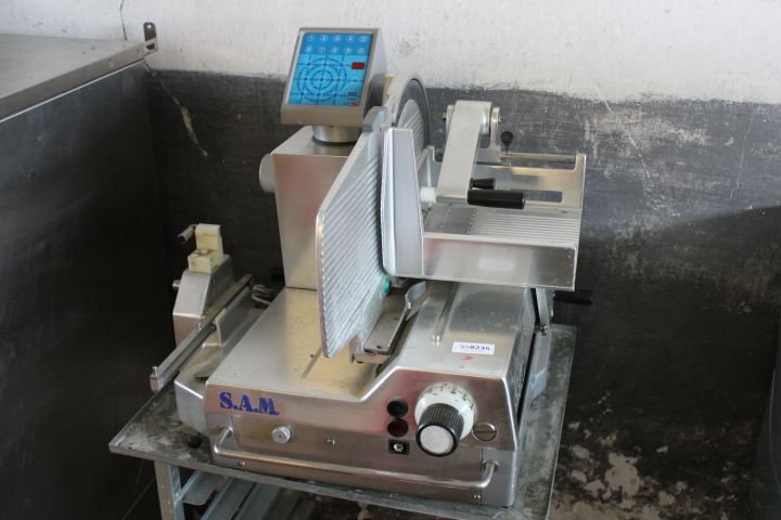558235-1 Cutting machine SAM 308I
