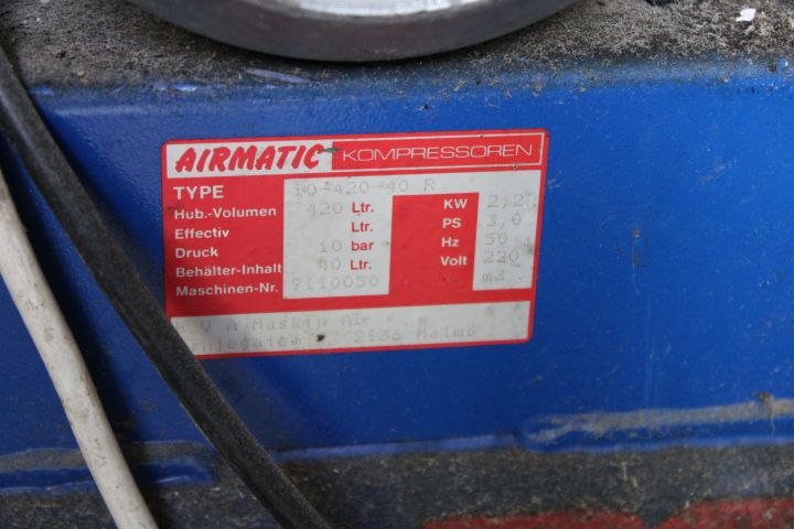 558257-7 Compressor, vacuum cleaner and electric motor