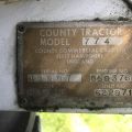 591911-29 Ford County 774L tractor (1982)