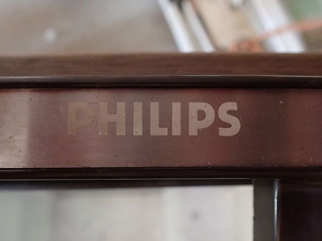 577104-4 Older freezer Philips