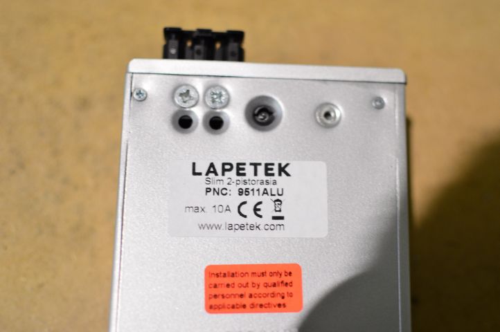 592227-4 Slim double socket, 19pc