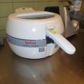 467110-2 Tefal Airfryer and Bosch meat grinder