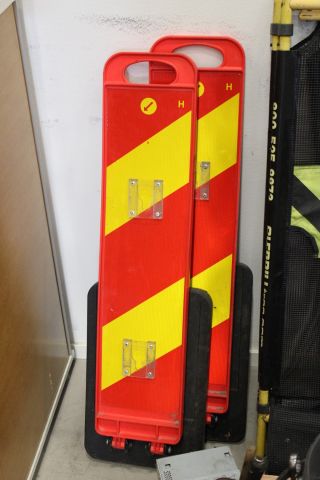 588903-3 Plant accessories, signs, tools, sack trolleys, Hultafors and more