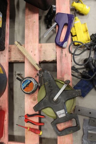 588903-9 Plant accessories, signs, tools, sack trolleys, Hultafors and more