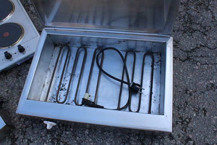 590321-3 Kokplattor 3st, varmhållningslåda, värmeri