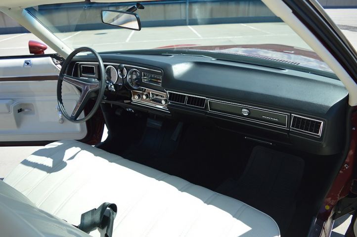 554929-10 Pontiac LeMans Coupe 5.7 V8 Hydra-Matic, 152hp, 1973