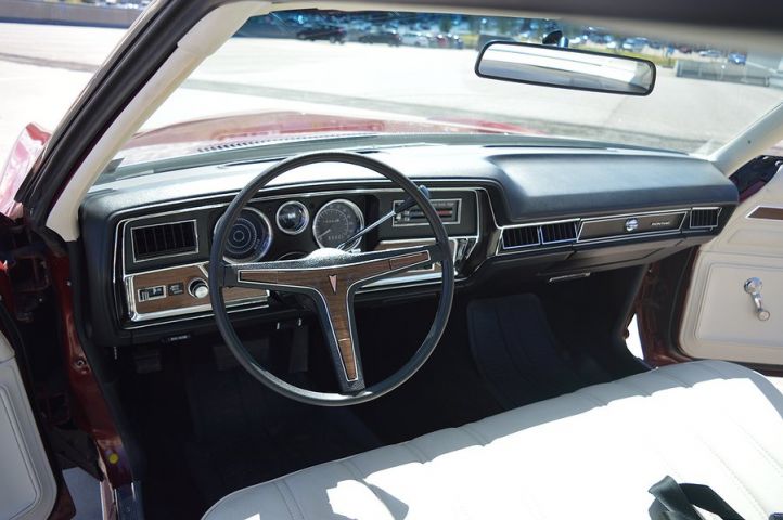 554929-12 Pontiac LeMans Coupe 5.7 V8 Hydra-Matic, 152hp, 1973