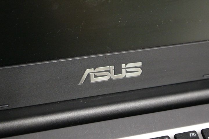 550353-6 ASUS Laptop E403S