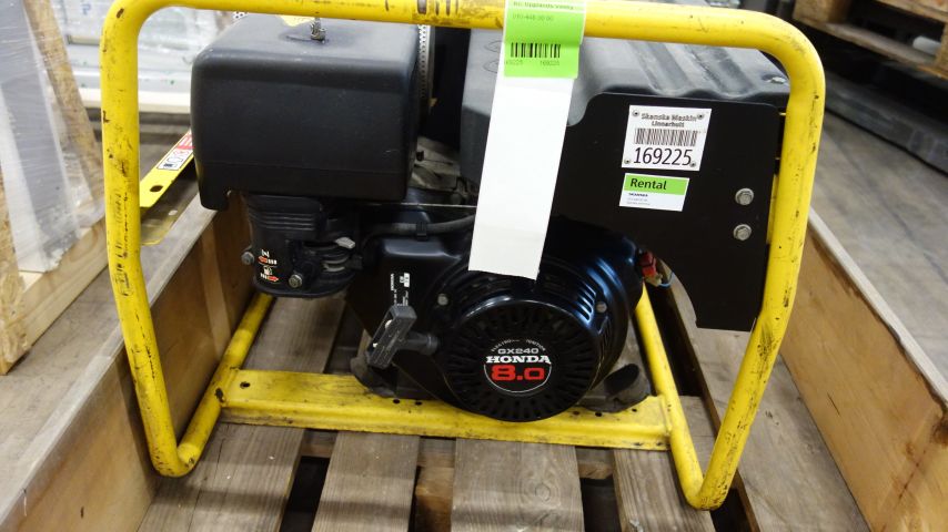 592579-3 Elverk Wacker G3,3 AE CAT (petrol)