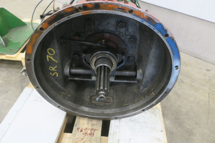 589693-5 Training station Gearbox Volvo SR70