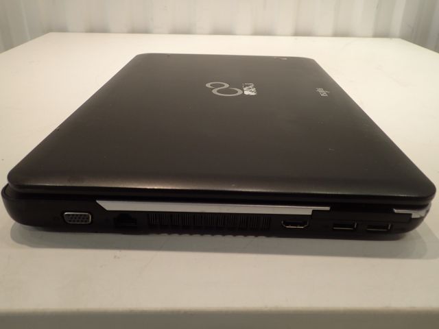 577144-7 Fujitsu Lifebook A512