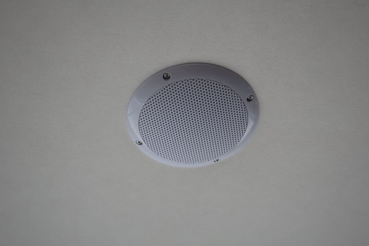 580693-8 Sound system, ALTO PRO MAC 2.4 and 20 speakers for ceiling mounting