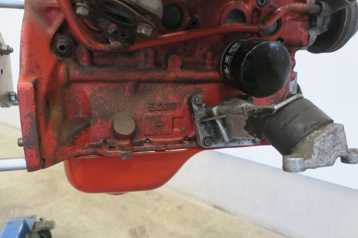 589696-4 Training station Volvo engine B23