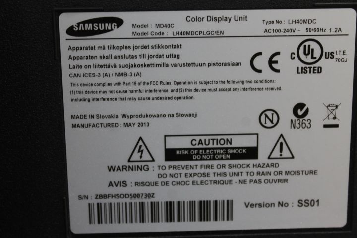 551237-6 Samsung TV 40 ”LH40MDC