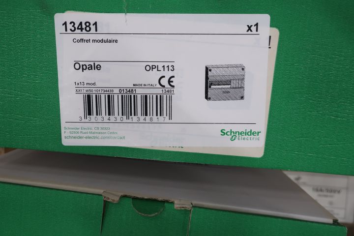 592886-3 Sortiment med elartiklar