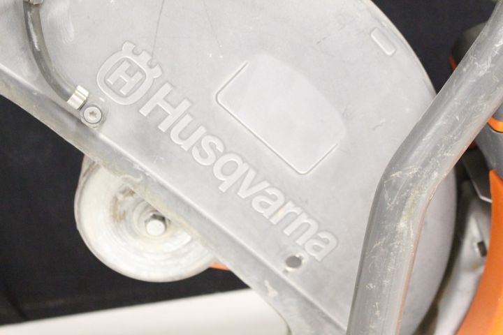 437669-7 Röjsåg Husqvarna K760 utan sågklinga