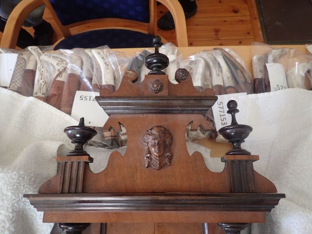 577274-2 Väggur med pendel