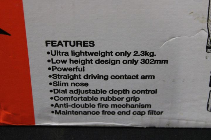 589020-10 Pneumatiska spikpistoler, MAX CN565S2