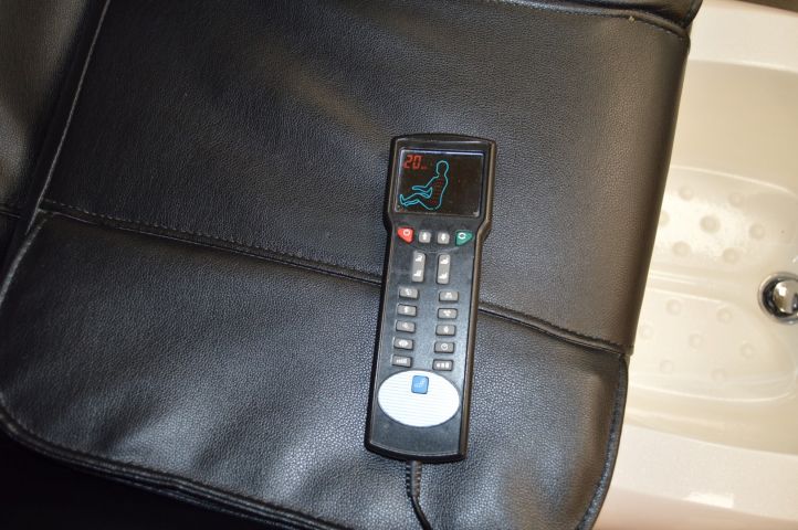 493330-5 Pedicure Chair Smile Pipefree Jet