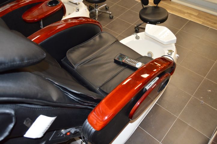 493330-11 Pedicure Chair Smile Pipefree Jet