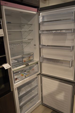 493374-3 Refrigerate / freeze NEFF