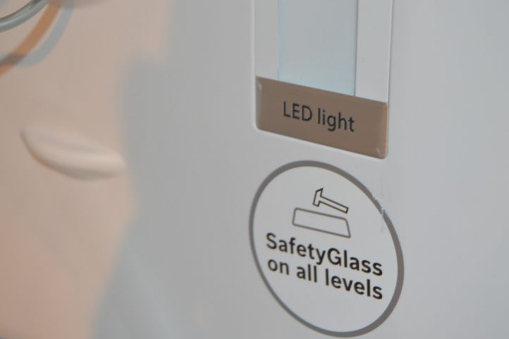 493374-5 Refrigerate / freeze NEFF