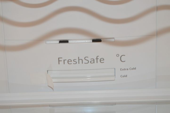 493374-6 Refrigerate / freeze NEFF