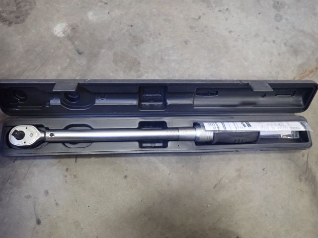 577596-5 Ampro torque wrench 40 - 200NM