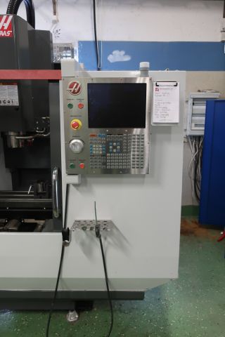 594753-2 CNC milling machine HAAS TM1P