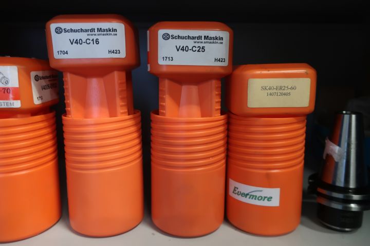 594753-25 CNC milling machine HAAS TM1P