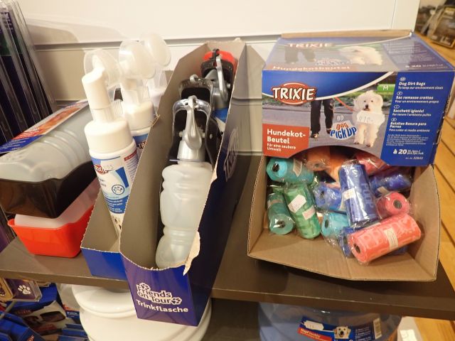 577692-10 Large lot with dog products etc.