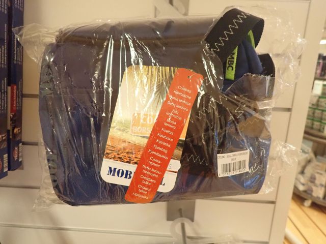 577692-22 Large lot with dog products etc.