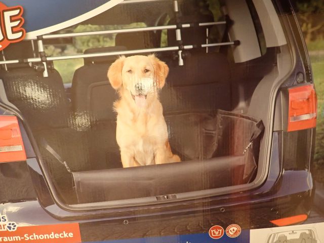 577692-27 Large lot with dog products etc.