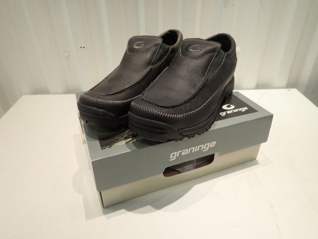 575735-1 Shoes Graninge, size: 42