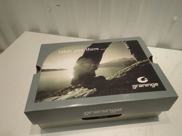 575735-3 Shoes Graninge, size: 42