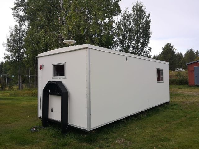 519579-1 Barracks on switchboard