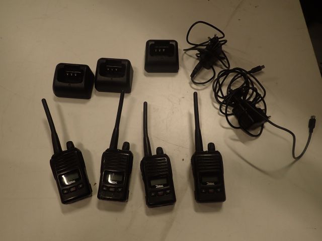 520592-1 4 stycken Walkie Talkie Zodiac Freetalk mini