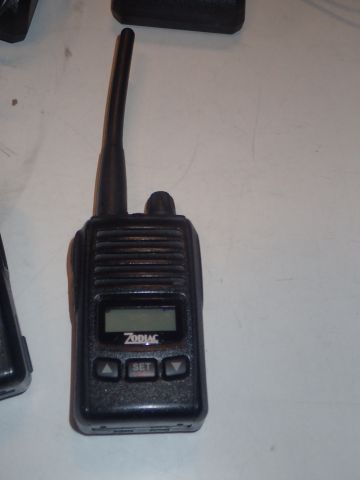 520591-2 5 stycken Walkie Talkie Zodiac Freetalk mini